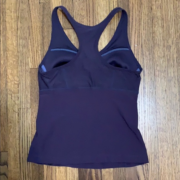 Nike Razorback Athletic Tank - Picture 5 of 5